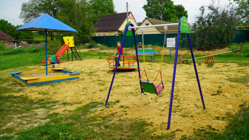 детская площадка в селе Чуланово.