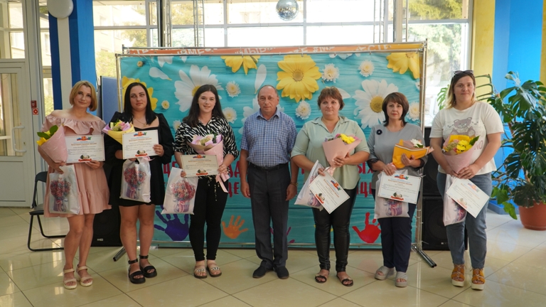 В Борисовском районе чествовали  многодетные семьи.