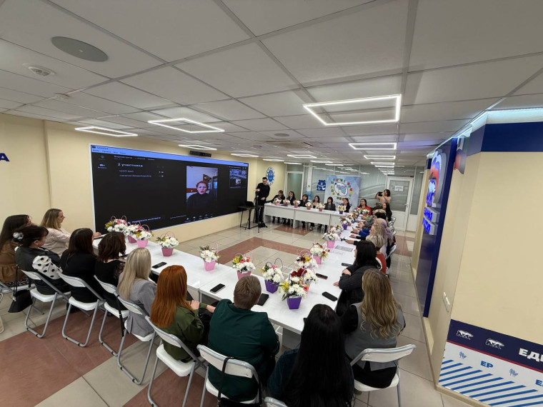 8 марта — день, когда общество чествует женскую силу, мудрость и неугасаемую веру в лучшее будущее..