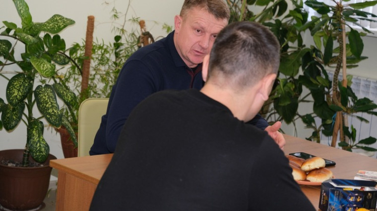 Владимир Переверзев встретился с участниками СВО.