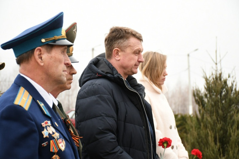 Борисовцы отдали дань уважения и памяти воинов-интернационалистов.